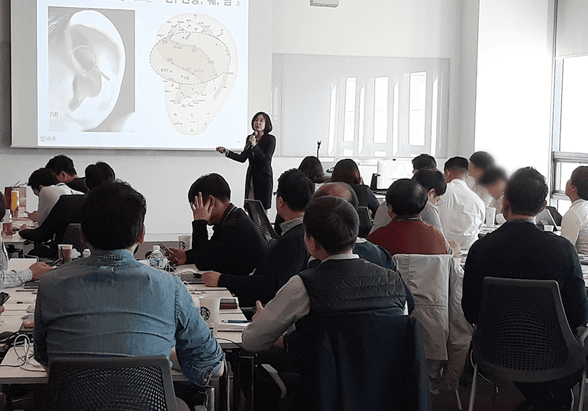 이어 테라피 진행 사진 3