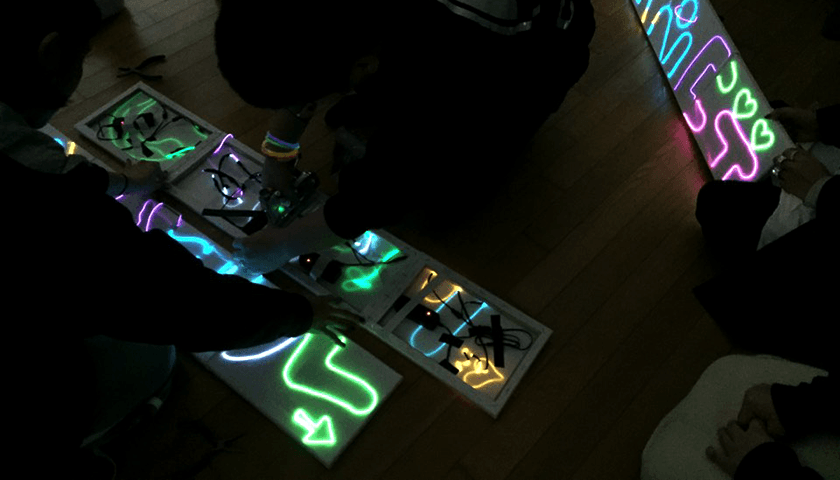 팀 네온사인-image-3