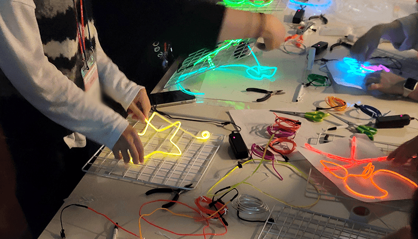 팀 네온사인-image-4