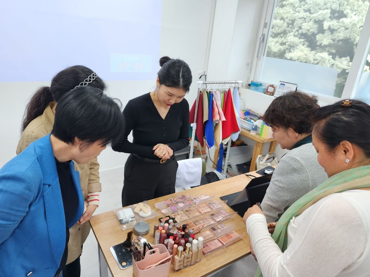 퍼스널 컬러 진단 진행 사진 3