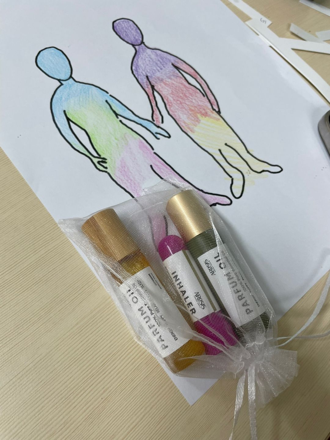 아로마 컬러 롤온 향수와 인헤일러 진행 사진 4