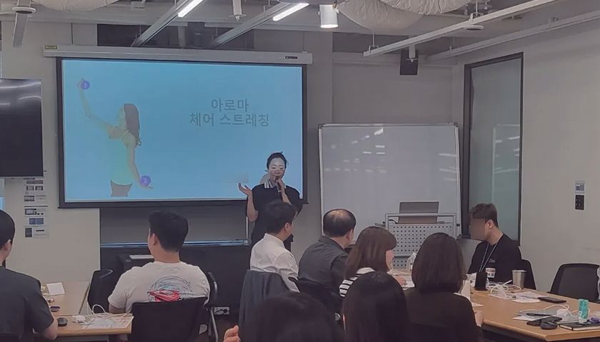 항균 스프레이와 체어 요가 상품 이미지 5