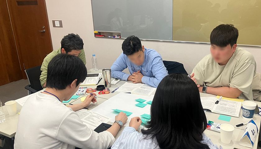 콘크리트 유토피아 상품 이미지 8