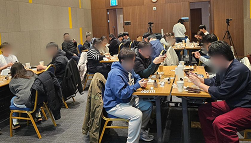 아로마 핸드테라피 진행 사진 7