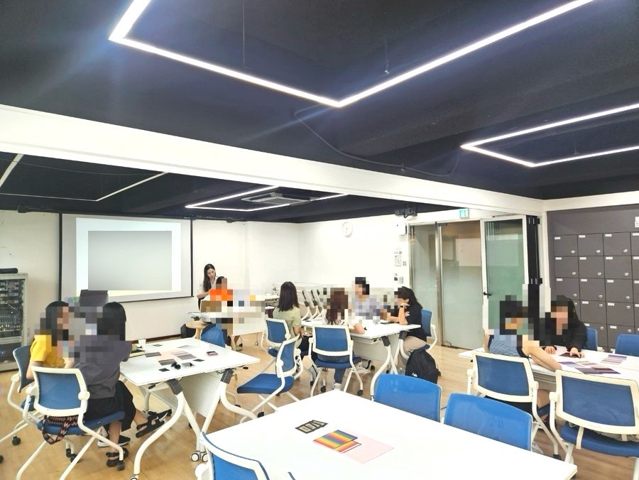 퍼스널 컬러와 이미지 관리 진행 사진 3