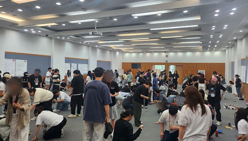 협동 종이컵 챌린지 진행 사진 4