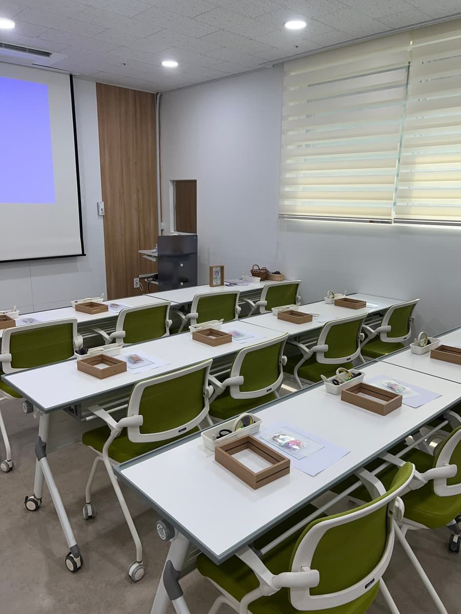 빛과 감성을 담은 글라스아트 액자 상품 이미지 4