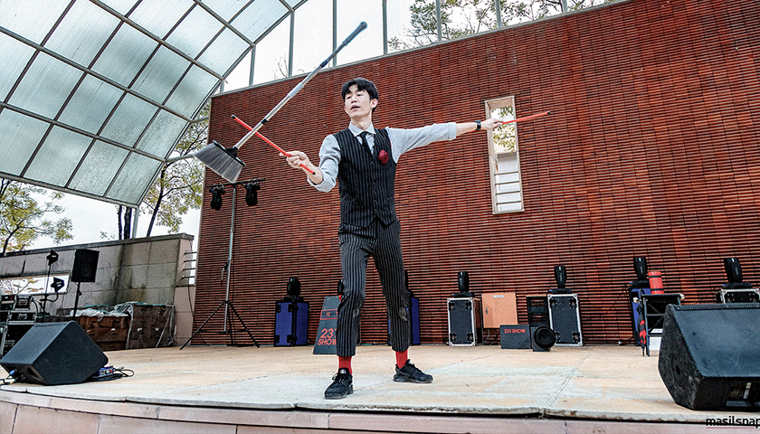 코미디 서커스 '멋'-image-1