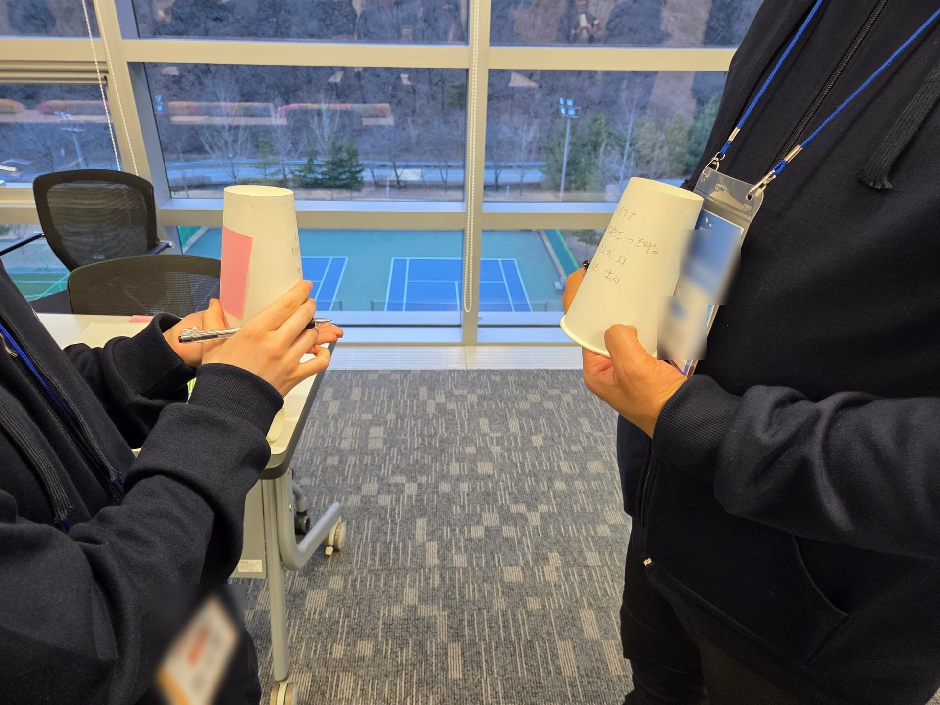 처음이라서 더 가까운 팀빌딩 진행 사진 2