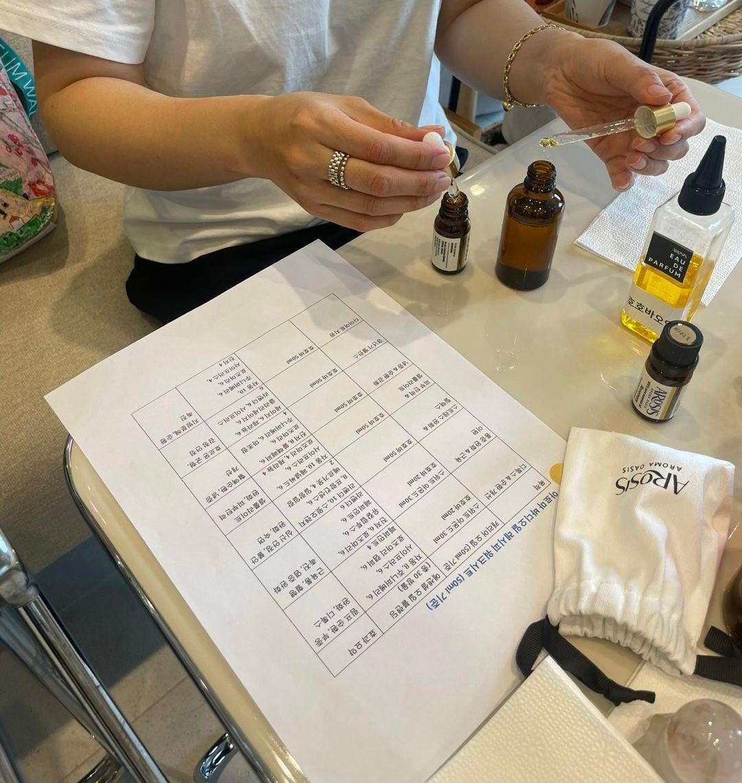 괄사를 이용한 아로마 디톡스 테라피 상품 이미지 6