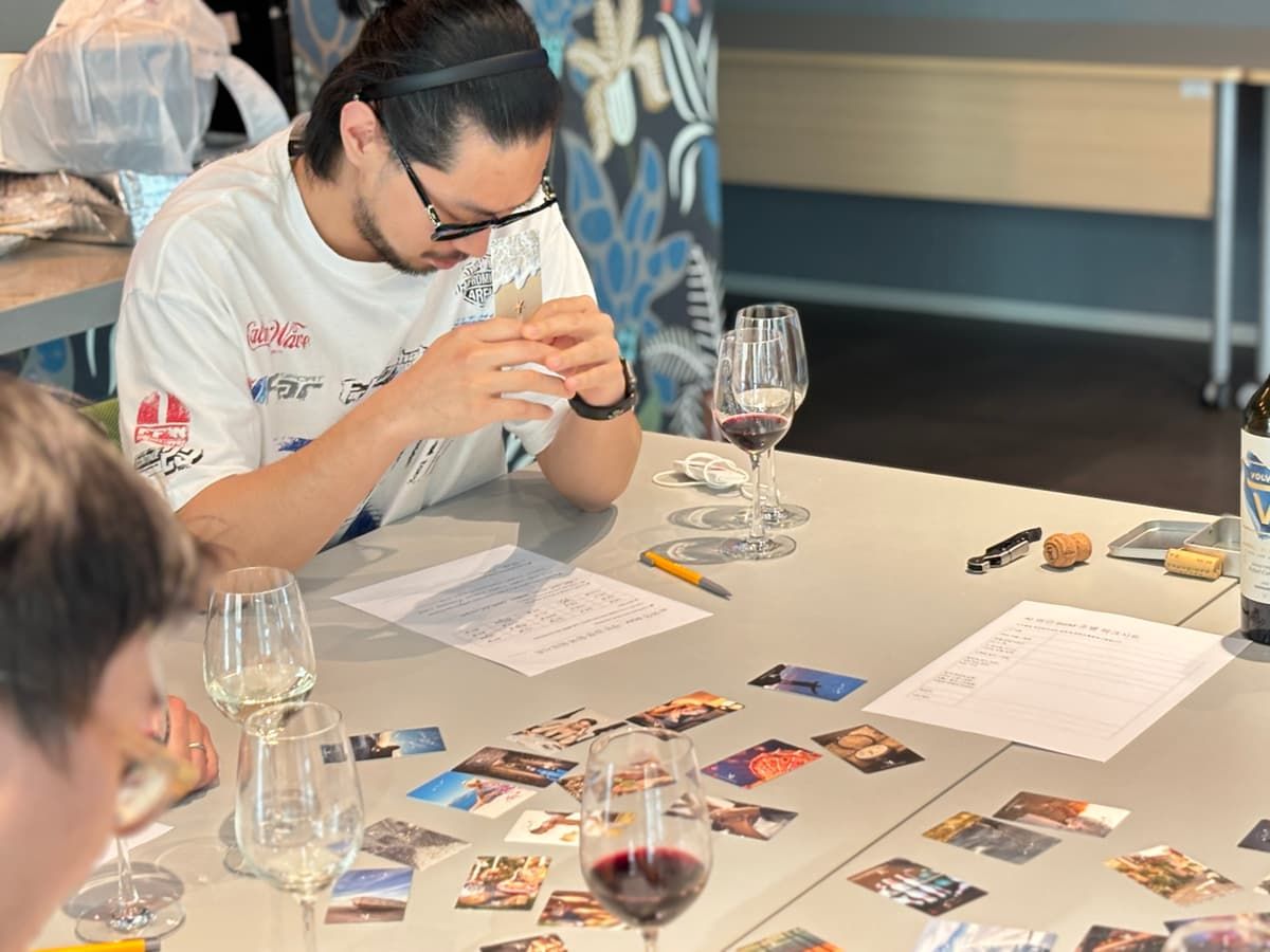 AI로 만드는 와인 BGM 상품 이미지 6