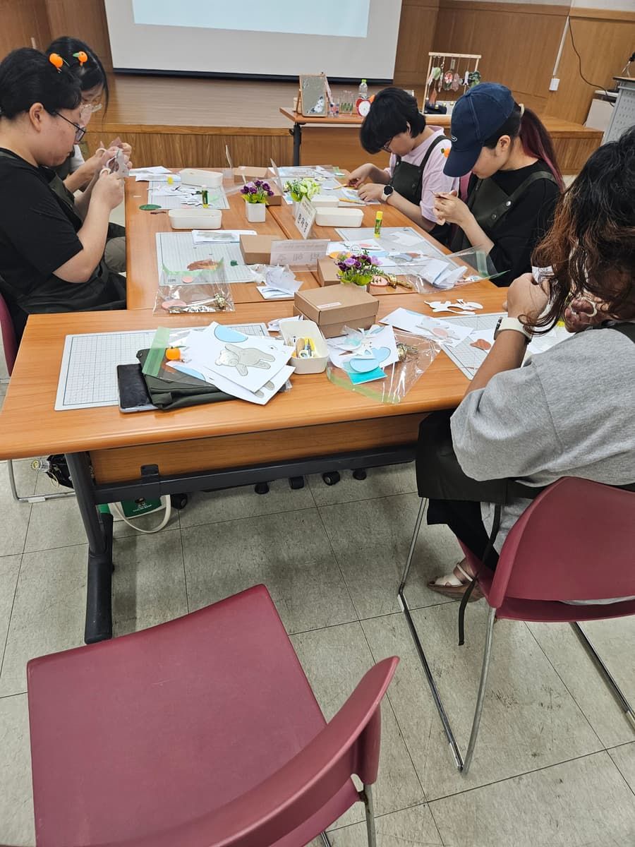 반짝이는 나의 시간, 글라스아트 휴지케이스 만들기 진행 사진 3