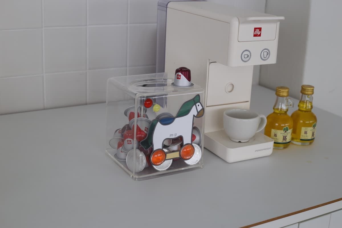 글라스 휴지 케이스