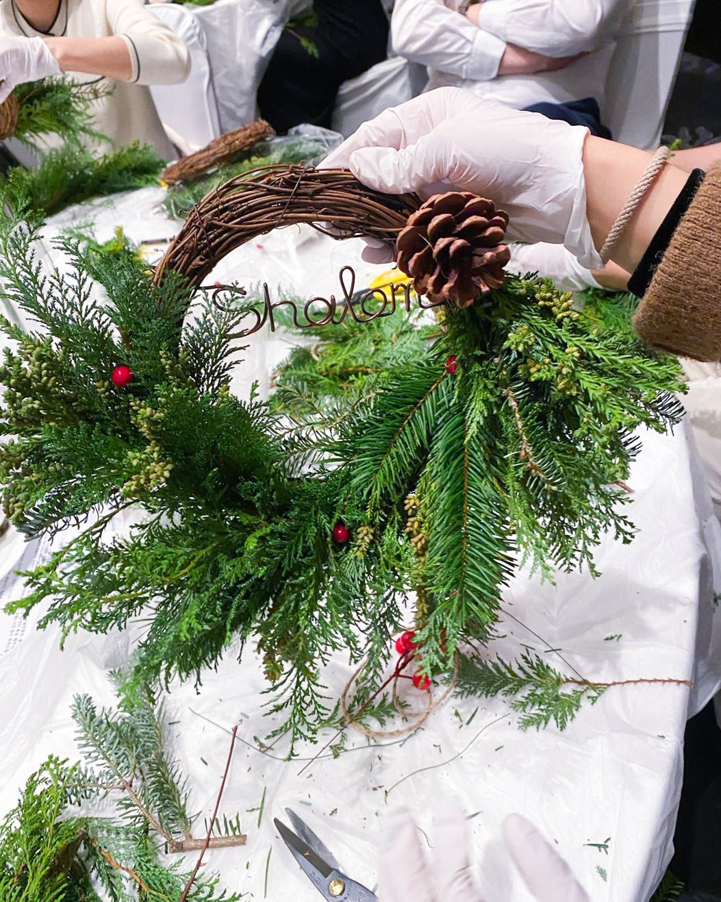 맞춤 레터링 크리스마스 생화 리스 진행 사진 3