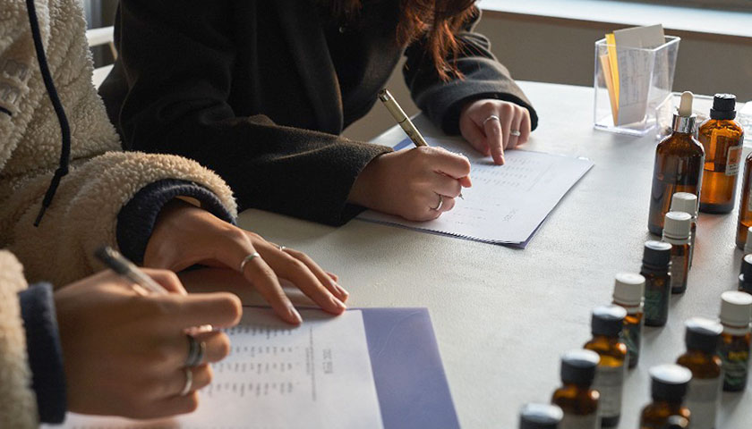 시그니처 아로마 디퓨저-image-0