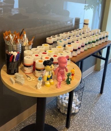 컬러로 채우는 베어브릭 페인팅 원데이 클래스 진행 사진 3