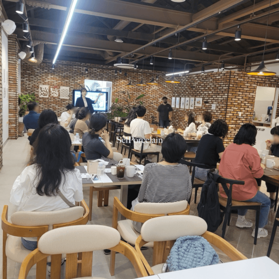 나다운 예술을 그릇 위로, 포셀아트 도자기 진행 사진 3