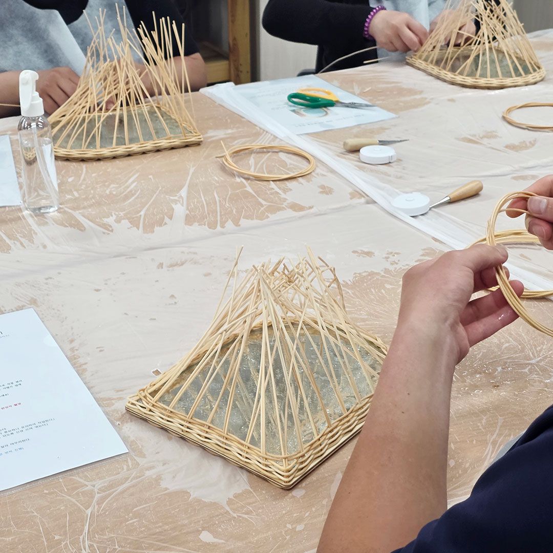 나를 비추는 시간, 라탄 아치형 거울 프로그램 상품 이미지 4
