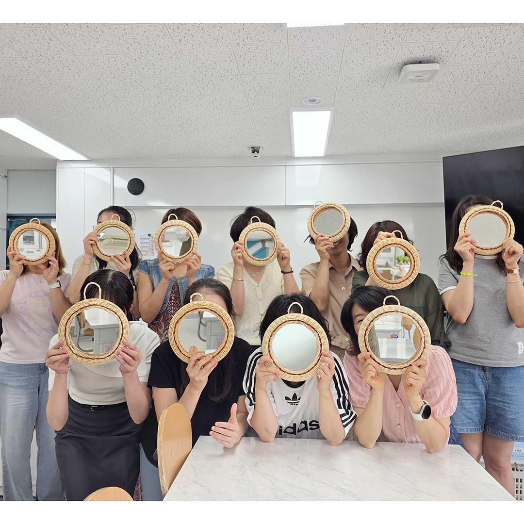 나를 비추는 시간, 라탄 원형 거울 프로그램 진행 사진 6