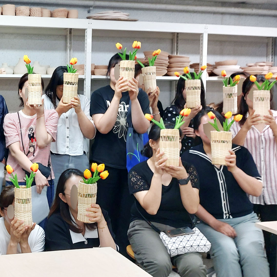 공간에 감성을 채우는, 라탄 화병 꽃병 프로그램 진행 사진 6