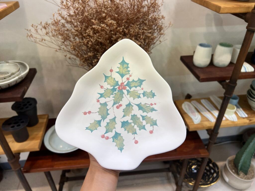 우리만의 아이덴티티를 담은 도자기 페인팅 상품 이미지 5