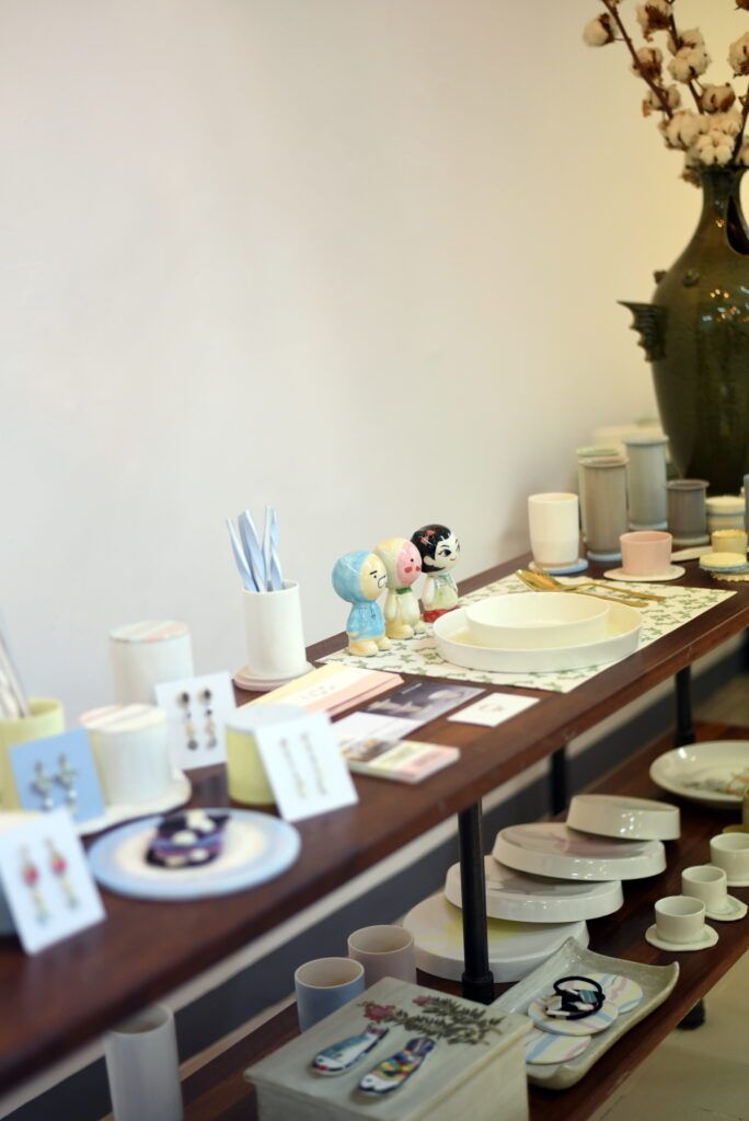 우리만의 아이덴티티를 담은 도자기 페인팅 상품 이미지 6