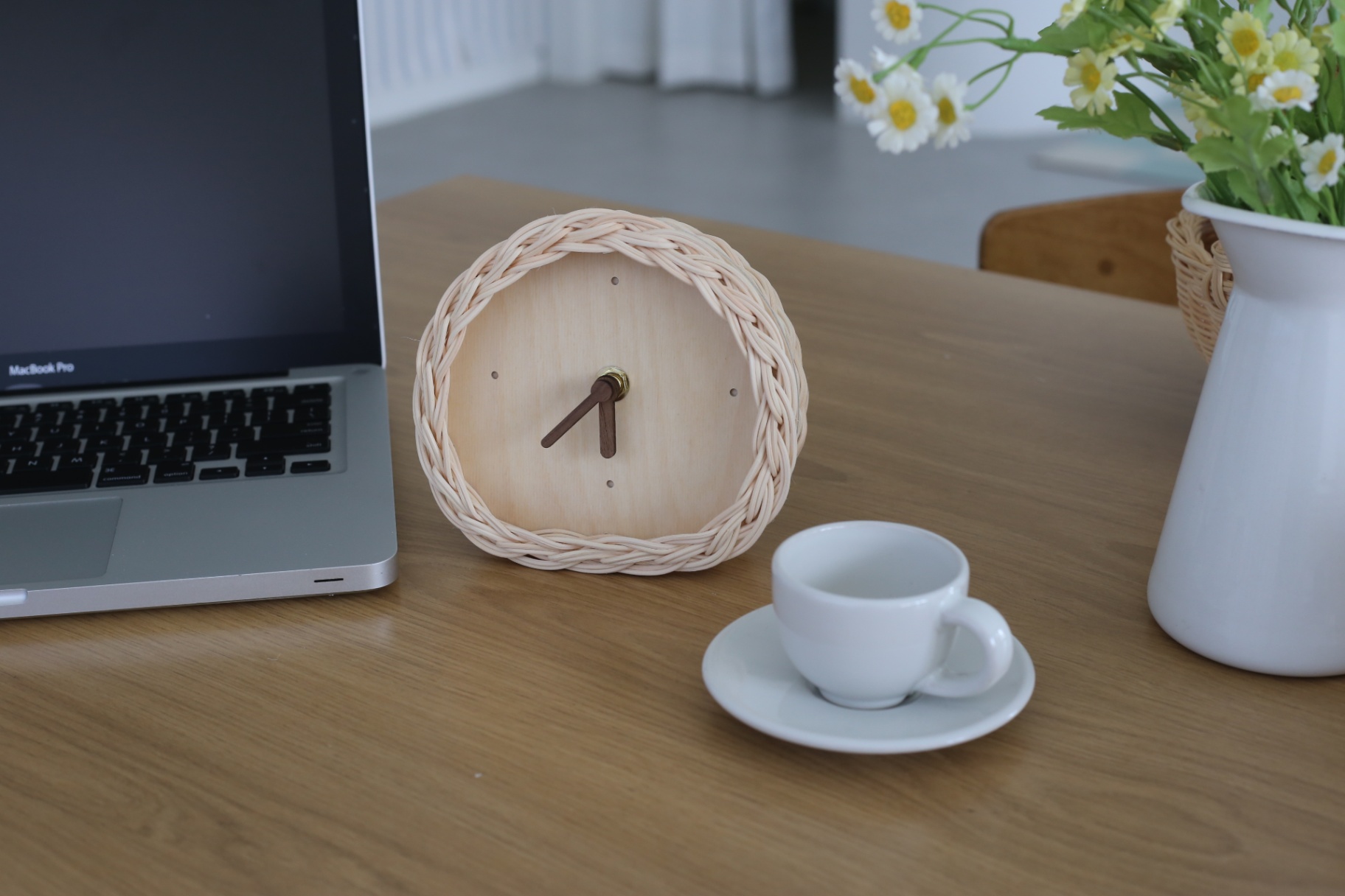 함께 엮어가는 우리들의 시간 , 라탄 탁상시계 메이킹 진행 사진 6