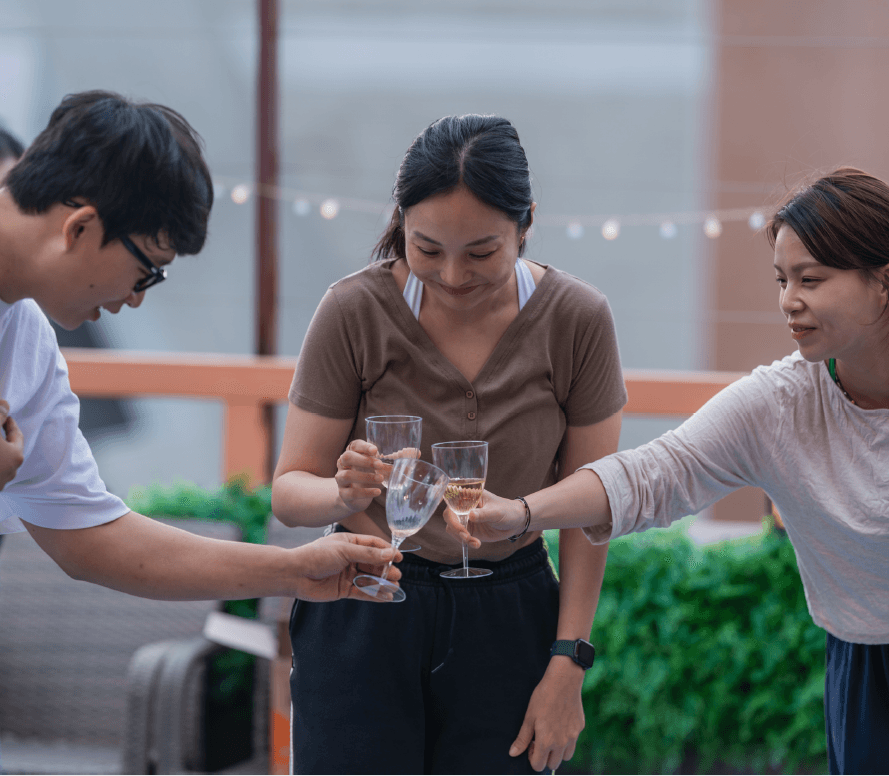 커피&맥주와 함께하는 소셜 네트워킹 요가 팀빌딩