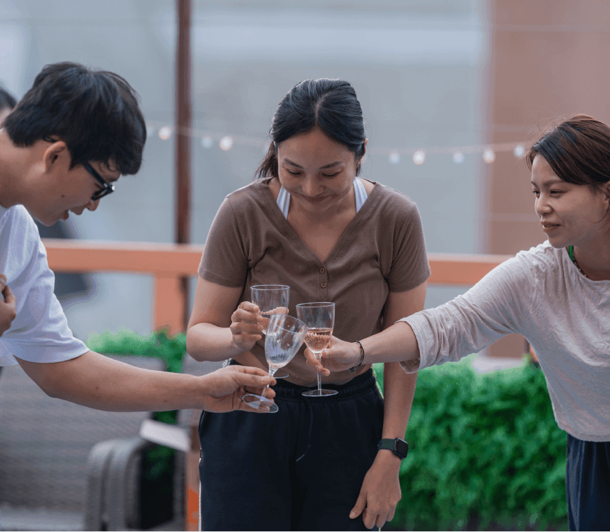 커피&맥주와 함께하는 소셜 네트워킹 요가 팀빌딩