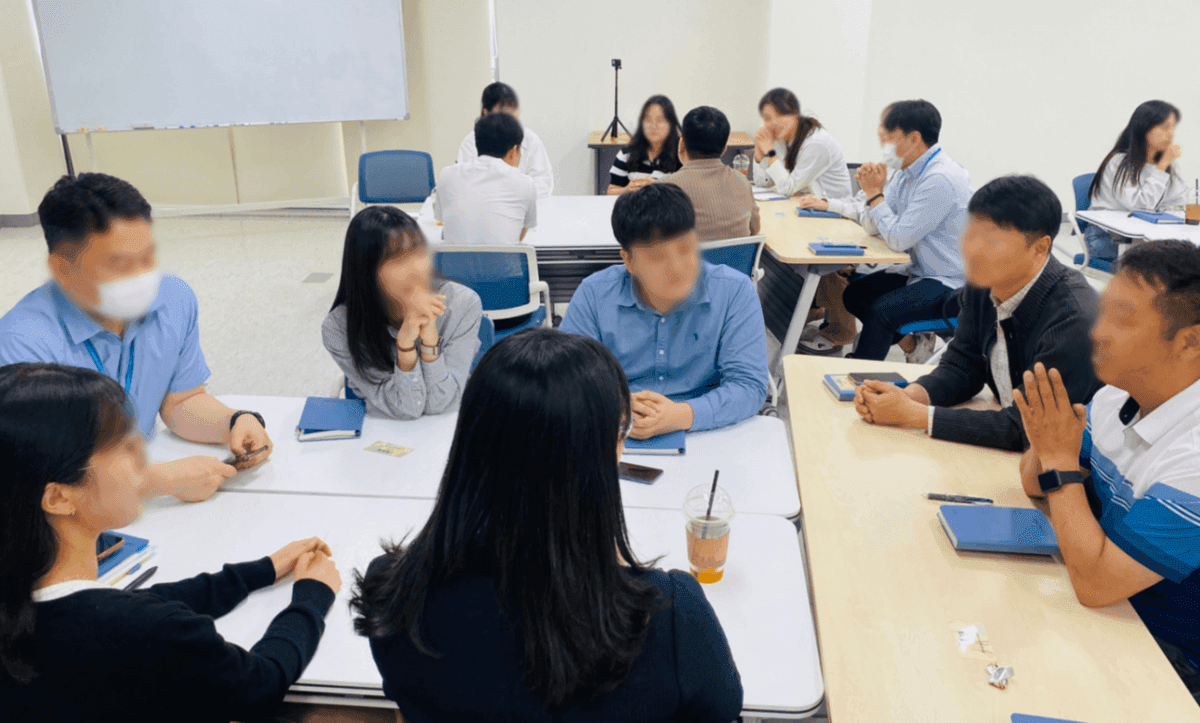 소통과 신뢰의 조직문화, 커뮤니케이션온 컴온(C'mon) 과정 진행 사진 3