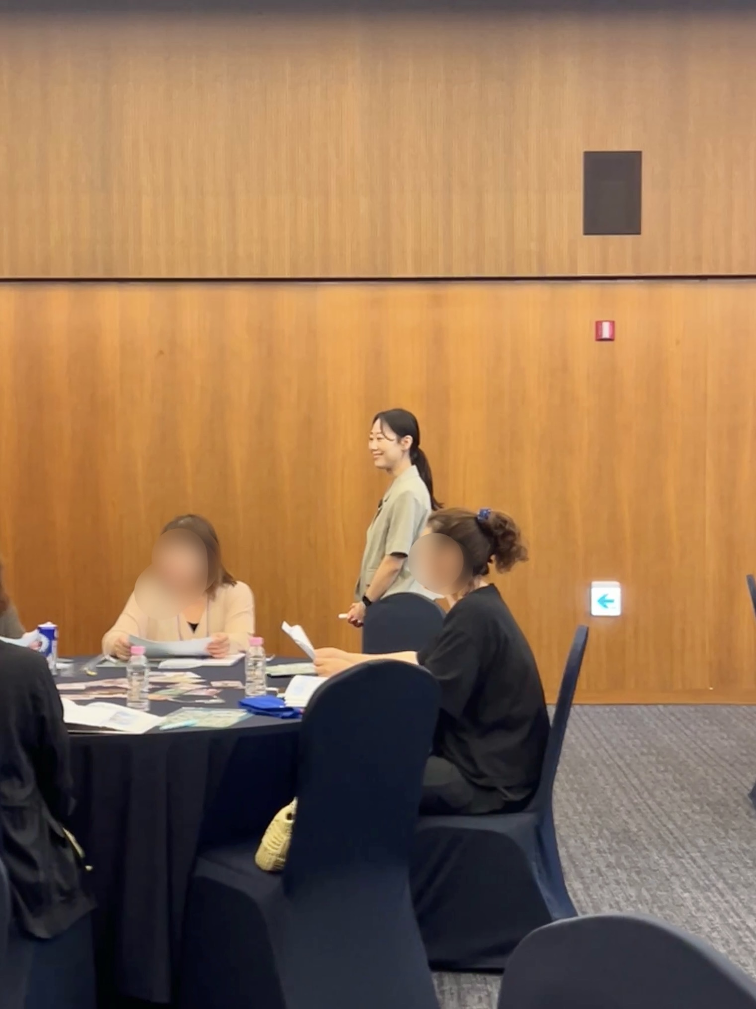 번아웃 예방과 업무 몰입도를 높이는 <책상 위 멘탈케어 명상> 진행 사진 1