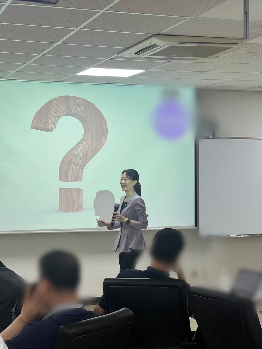 번아웃 예방과 업무 몰입도를 높이는 <책상 위 멘탈케어 명상> 상품 이미지 4