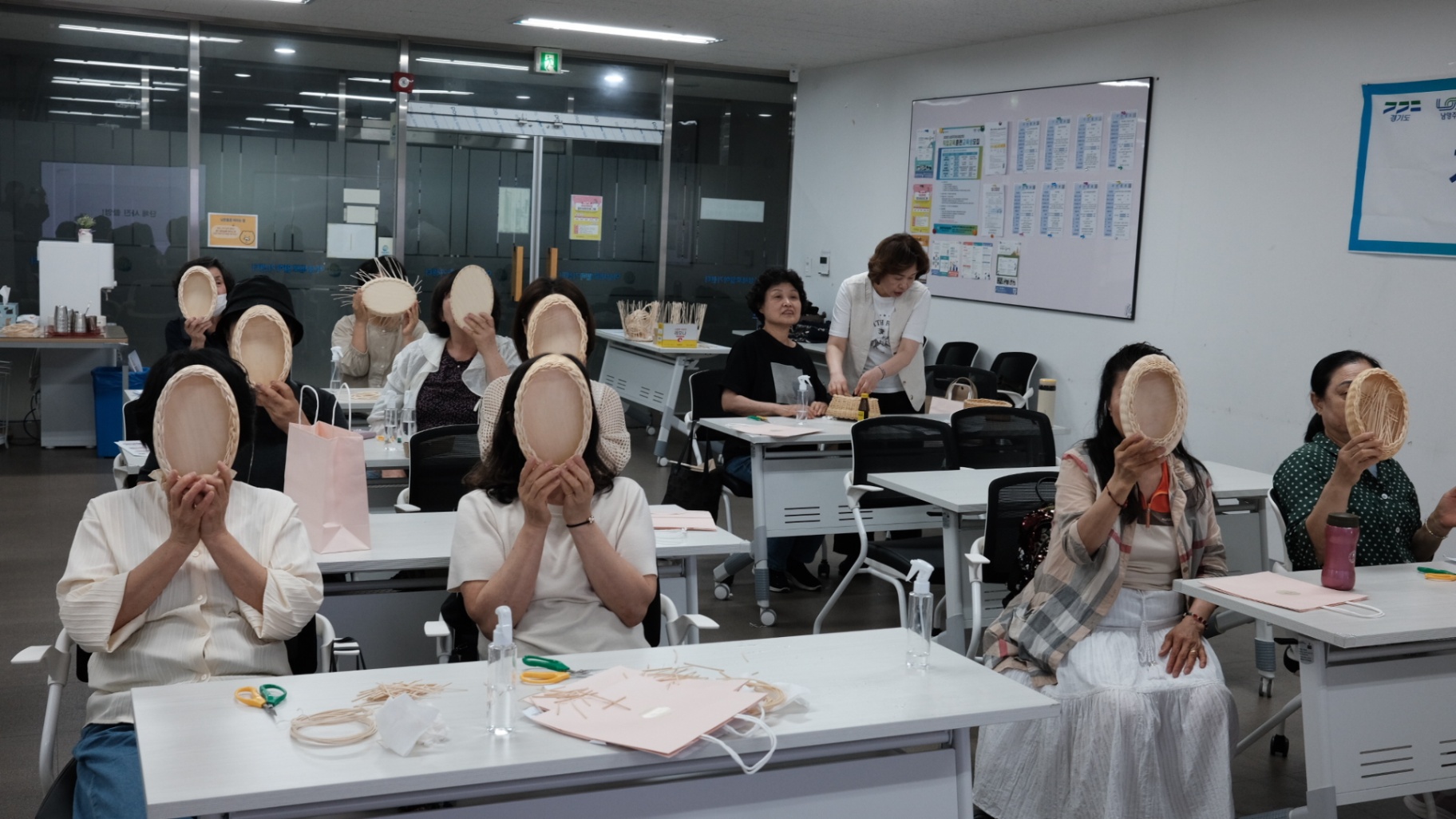크리스마스 힐링 워크숍, 친환경 라탄 트레이 만들기 상품 이미지 8